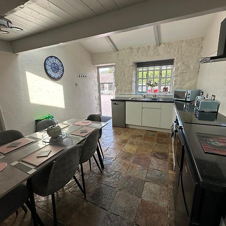 Dwylig Isa Holiday Cottages Rhuddlan Exterior foto